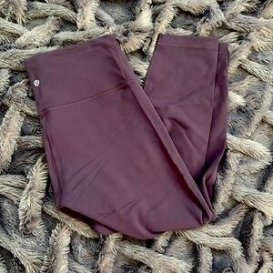 Lululemon Wunder Train High-Rise 23” size 10 in Grape Thistle EUC